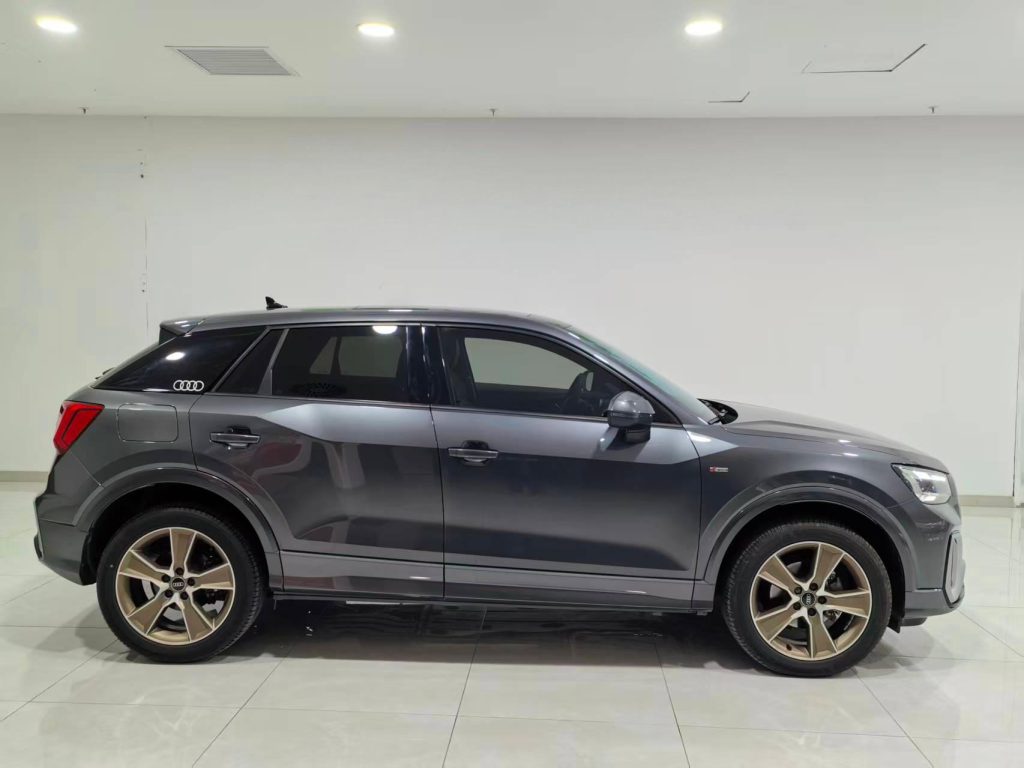 Audi Q2L 2022 года 35 TFSI Sportline - Huishida Trading