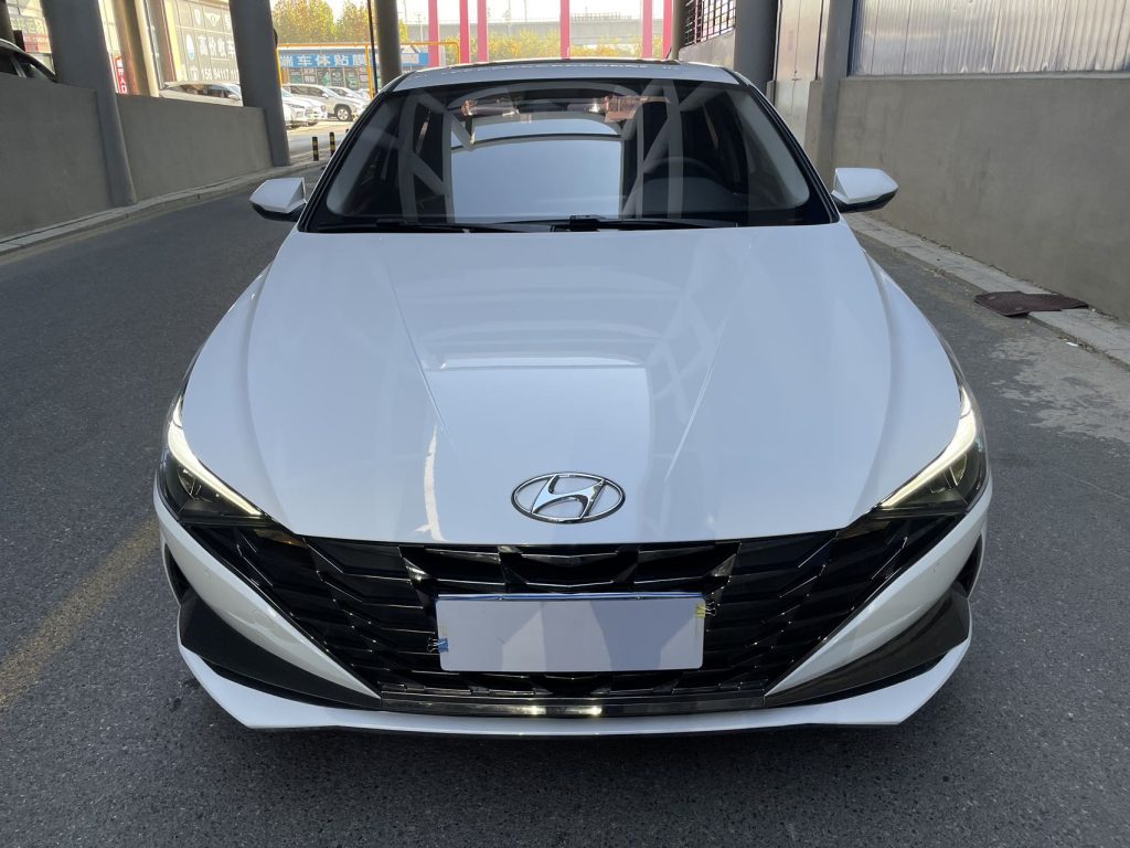 Hyundai Elantra 2022 Модель 1.5L CVT LUX Premium Edition - Huishida Trading