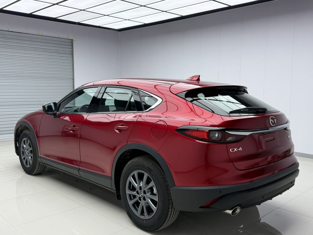 Mazda CX-4 Модель 2021 года, 2,0 л, автоматическая коробка передач, 2WD, версия SkyExplorer - Huishida Trading