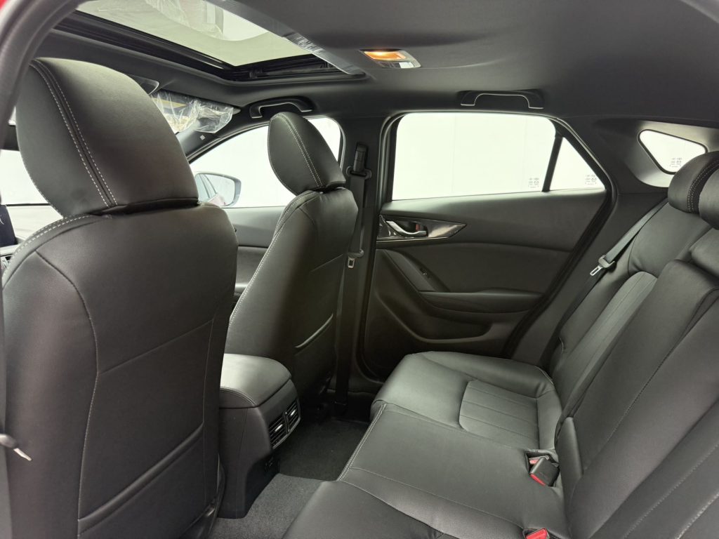 Mazda CX-4 Модель 2021 года, 2,0 л, автоматическая коробка передач, 2WD, версия SkyExplorer - Huishida Trading