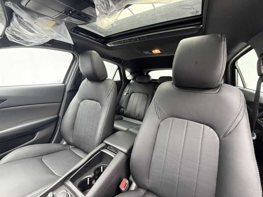 Mazda CX-4 Модель 2021 года, 2,0 л, автоматическая коробка передач, 2WD, версия SkyExplorer - Huishida Trading