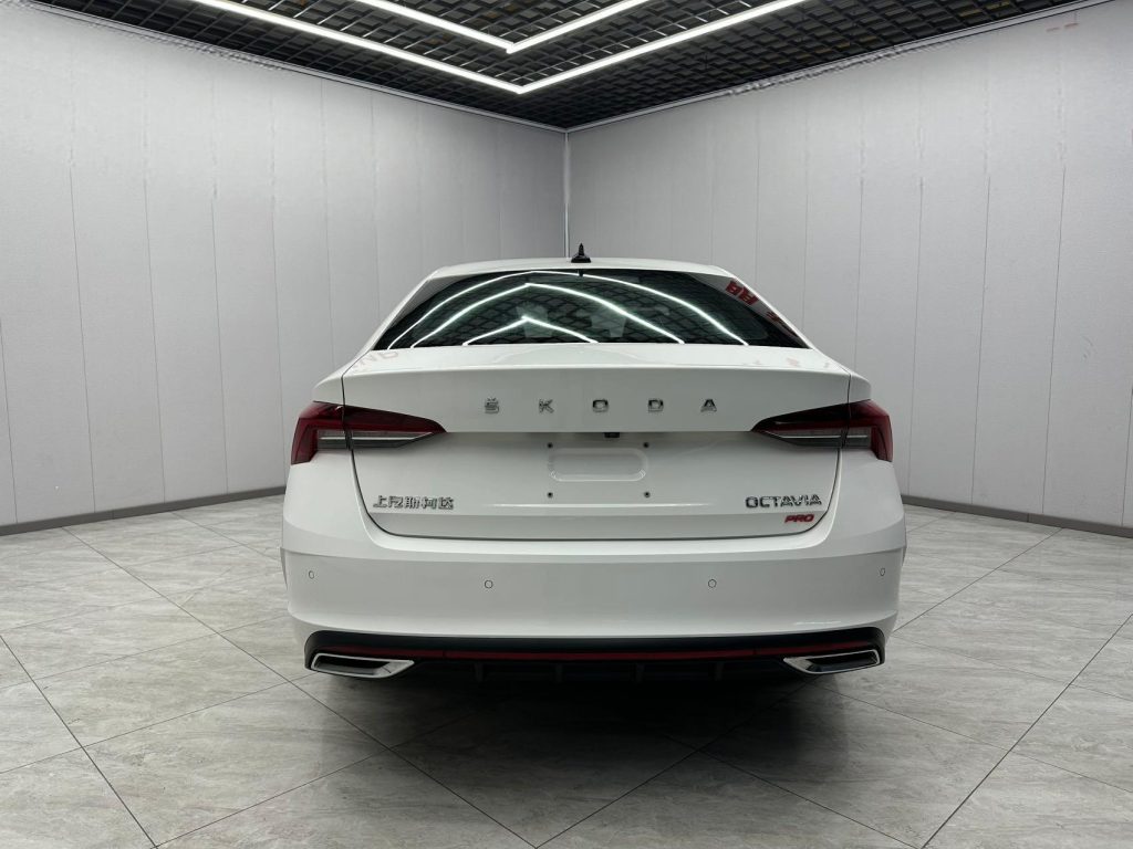 Škoda Octavia 2021 PRO TSI280 DSG Prestige Edition - Huishida Trading