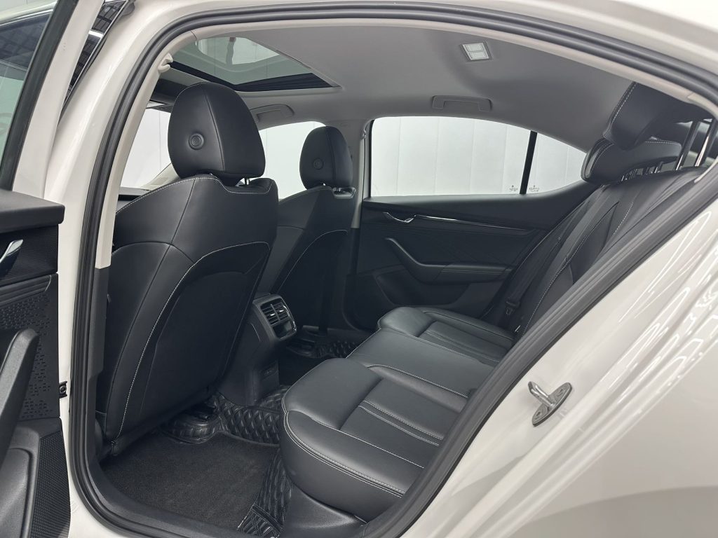 Škoda Octavia 2021 PRO TSI280 DSG Prestige Edition - Huishida Trading