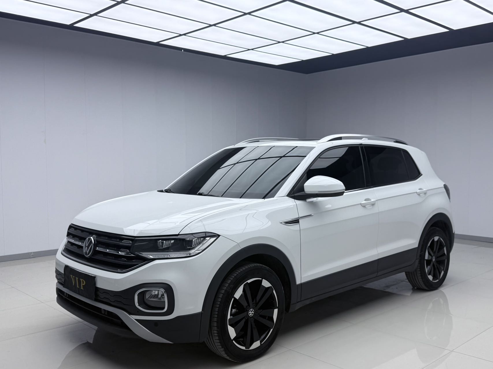 TACQUA Модель 2021 года, 1,5 л, автоматическая коробка передач, версия Yue Zhi Lian