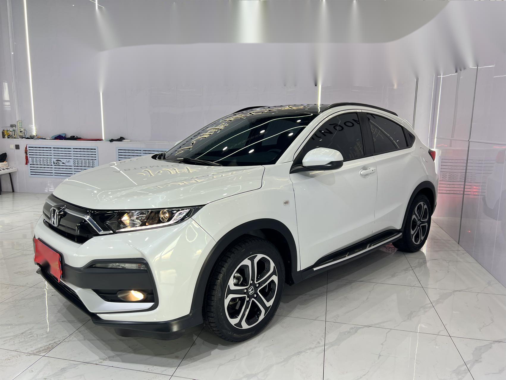 Honda XR-V Модель 2021 года, 1,5 л, автоматическая коробка передач, версия Yue Zhi Lian