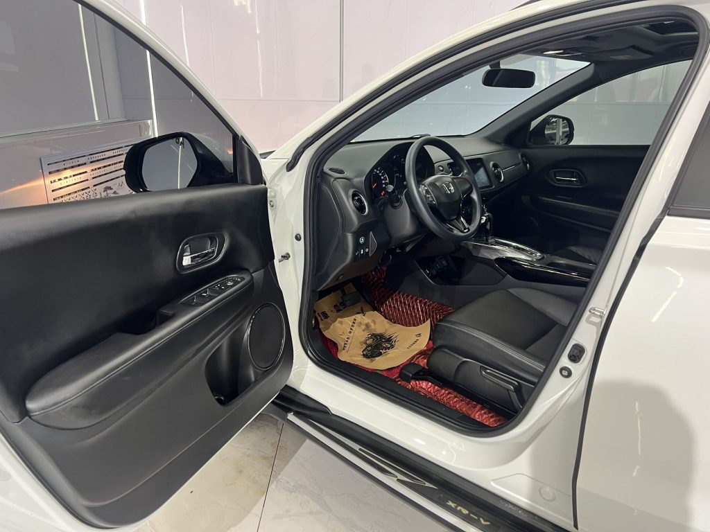 Honda XR-V Модель 2021 года, 1,5 л, автоматическая коробка передач, версия Yue Zhi Lian - Huishida Trading