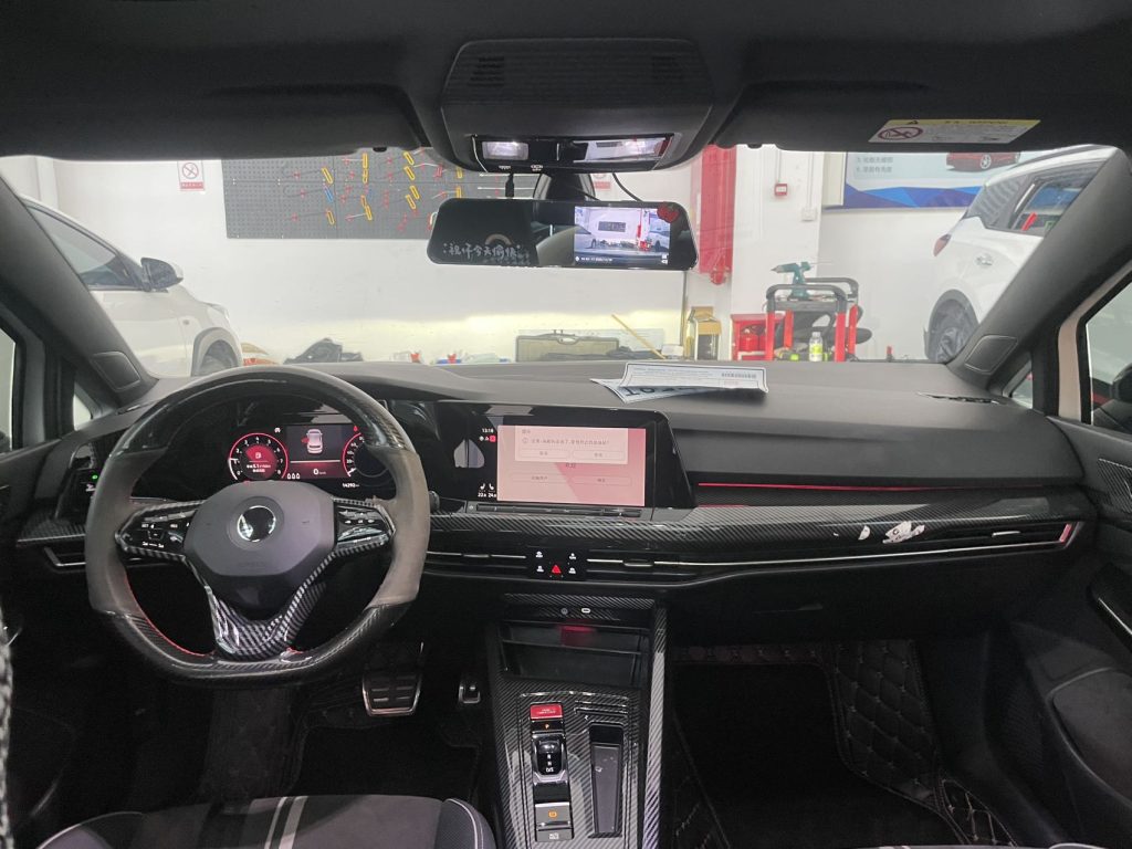 Volkswagen Golf 2021 года 280TSI DSG R-Line - Huishida Trading