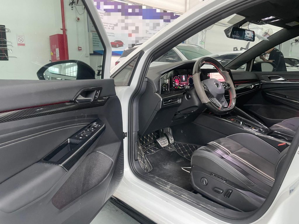 Volkswagen Golf 2021 года 280TSI DSG R-Line - Huishida Trading