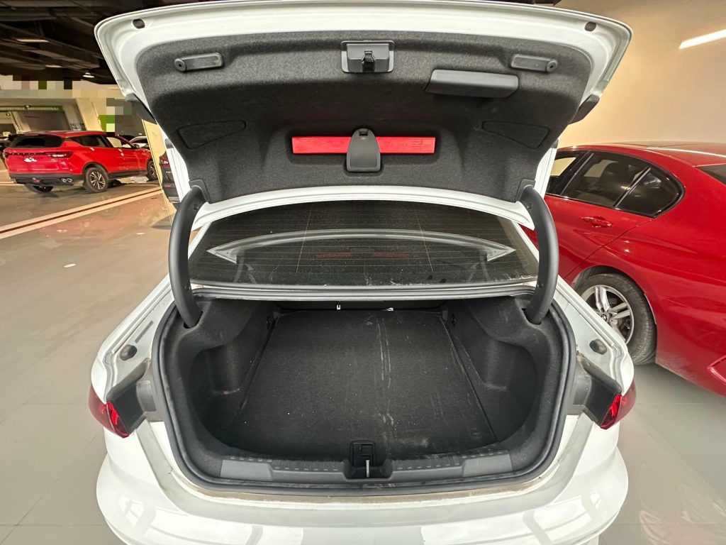 Audi A3 2022 модельный год A3L Limousine 35 TFSI Progressive Sport - Huishida Trading