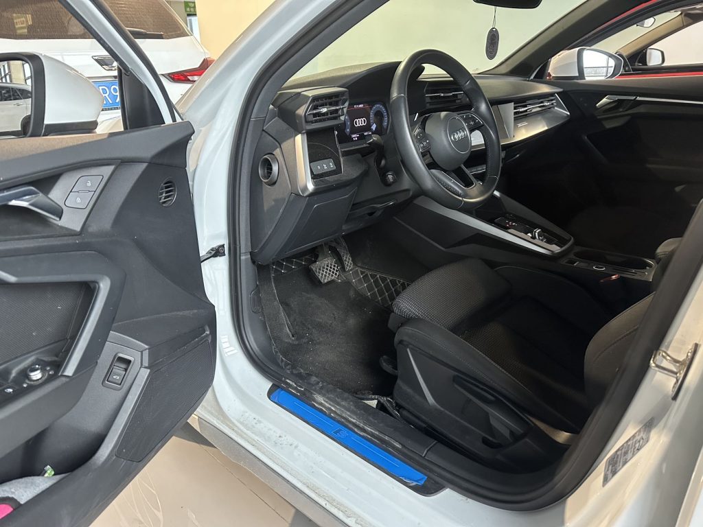 Audi A3 2022 модельный год A3L Limousine 35 TFSI Progressive Sport - Huishida Trading