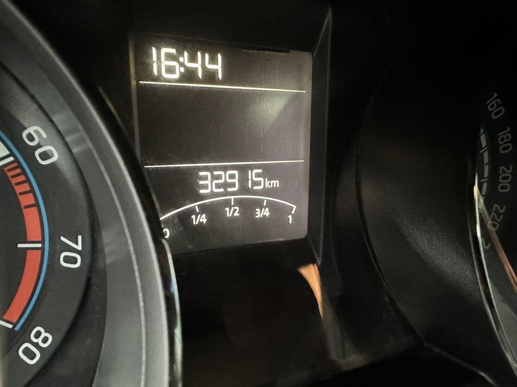 Škoda Kamiq 2021 1,5 л, автоматическая коробка передач, версия Comfort Edition - Huishida Trading