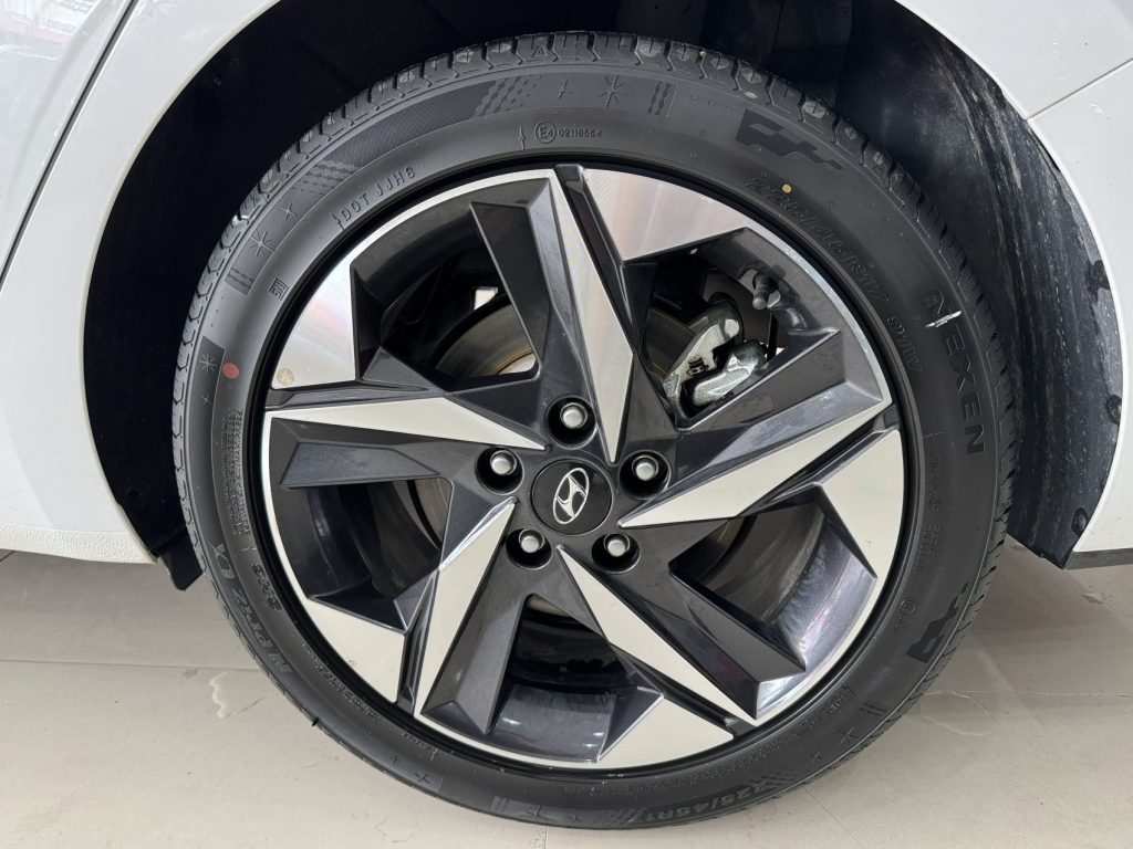 ELANTRA Модель 2022 года, 1,5 л, CVT, LUX Prestige Edition - Huishida Trading