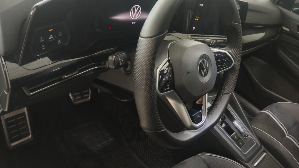 Volkswagen Golf 2021 280TSI DSG R-Line - Huishida Trading