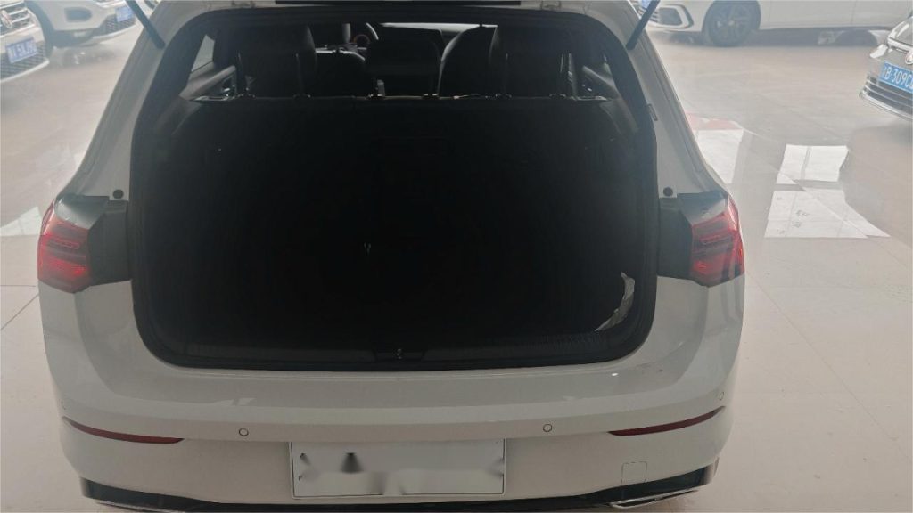 Volkswagen Golf 2021 280TSI DSG R-Line - Huishida Trading