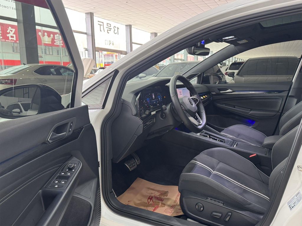 Volkswagen Golf 2021 280TSI DSG R-Line - Huishida Trading