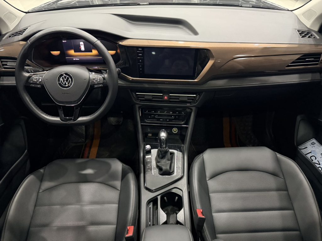 Tharu 2022 280TSI Front-Wheel Drive Luxury Edition - Huishida Trading