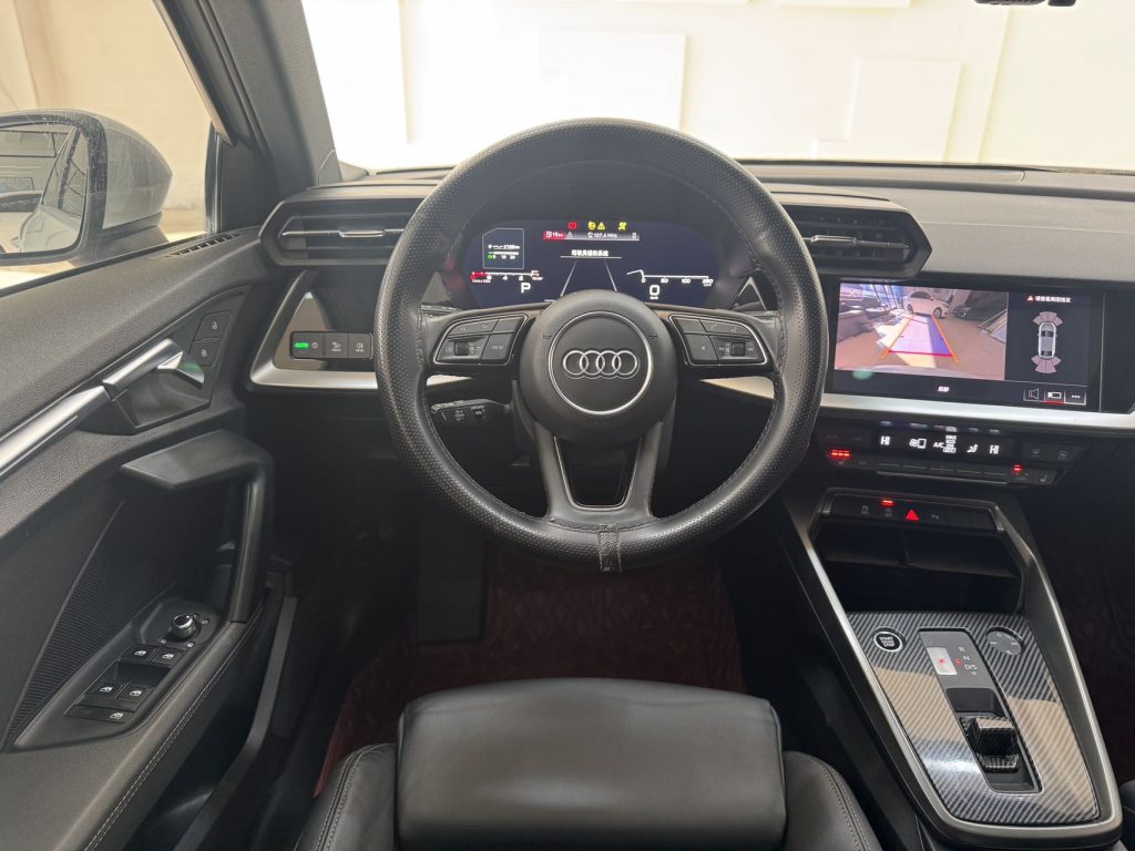 Audi A3 2021 A3L Limousine 35 TFSI Luxury Sport - Huishida Trading