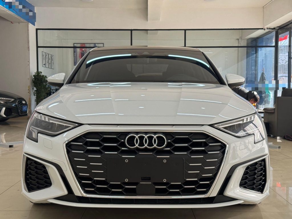 Audi A3 2021 A3L Limousine 35 TFSI Luxury Sport - Huishida Trading