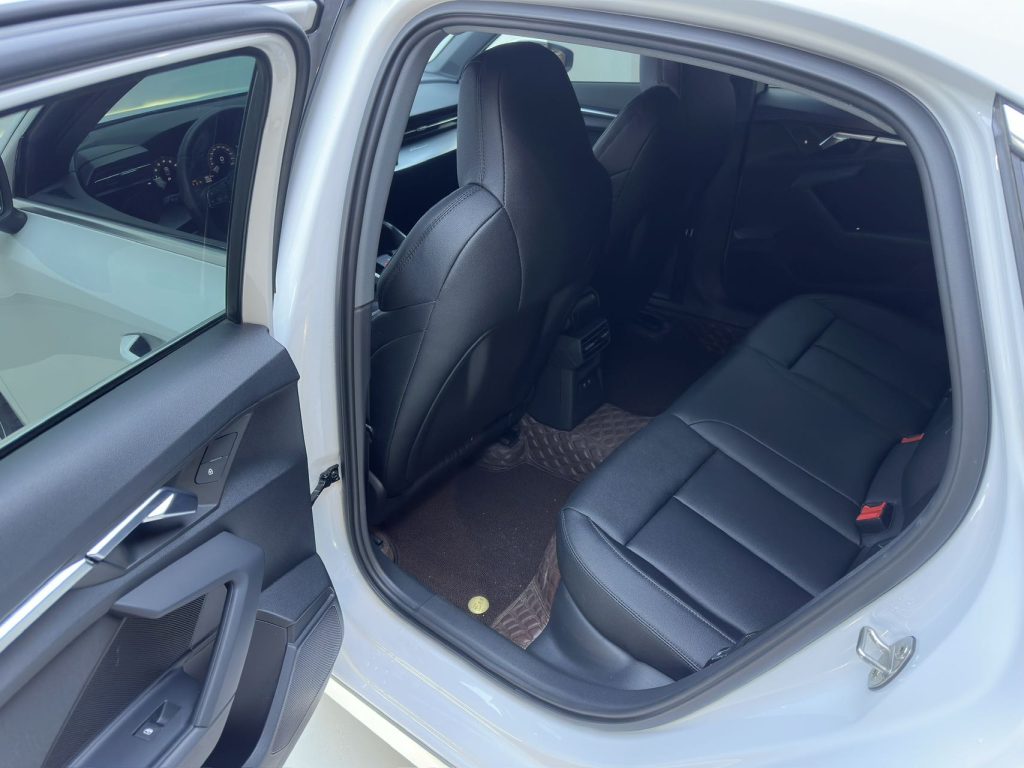 Audi A3 2022 A3L Limousine 35 TFSI Progressive Sport - Huishida Trading