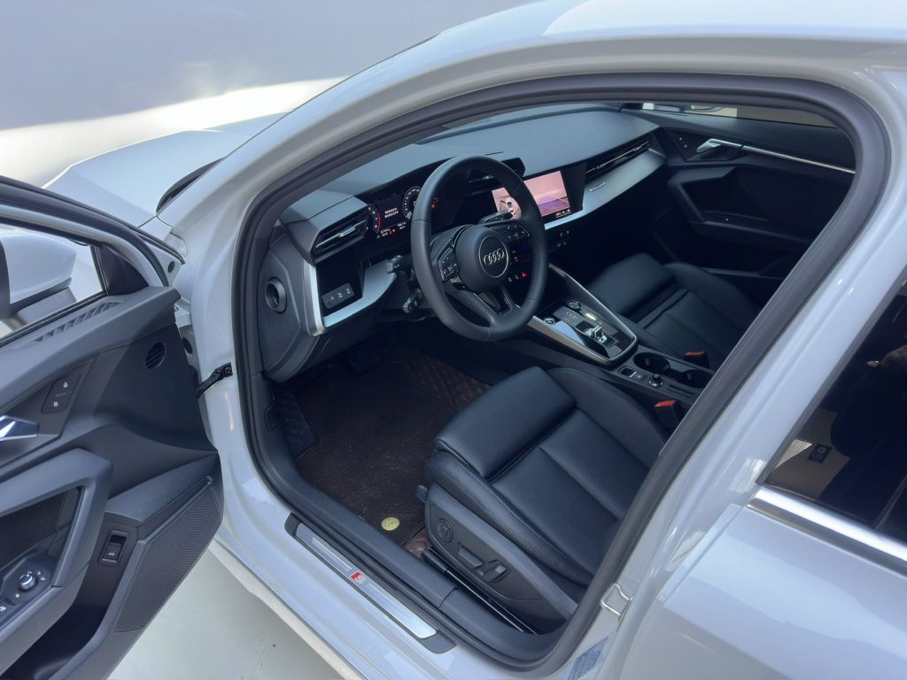 Audi A3 2022 A3L Limousine 35 TFSI Progressive Sport - Huishida Trading