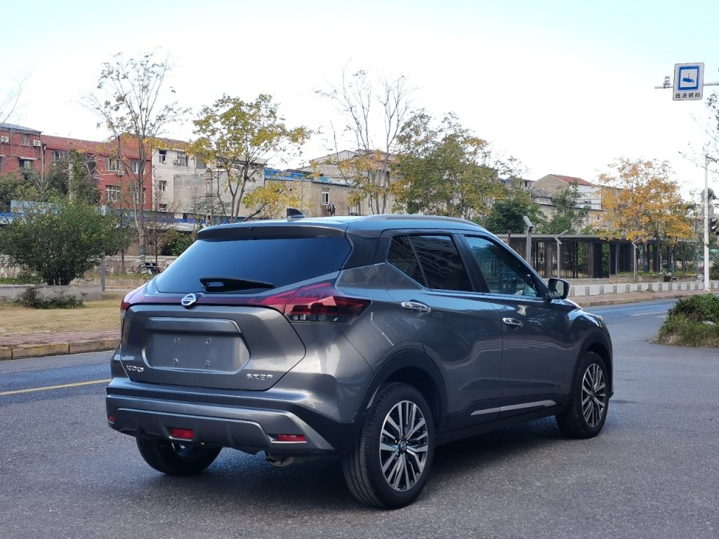 Nissan Kicks 2022 1.5L XV CVT Luxury Edition - Huishida Trading