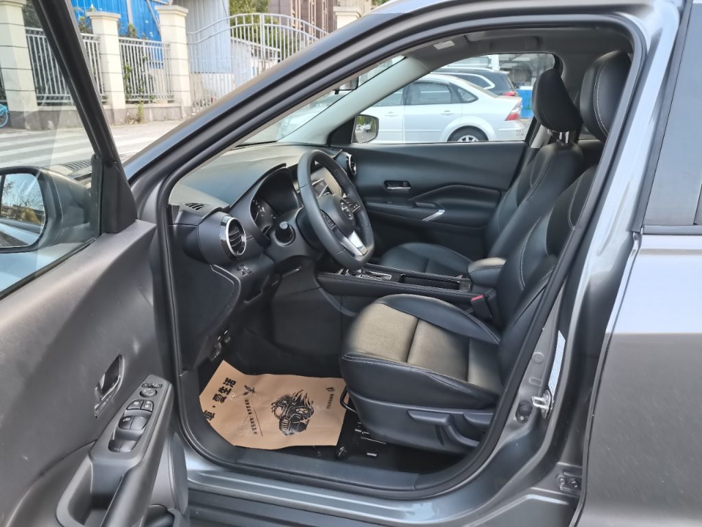 Nissan Kicks 2022 1.5L XV CVT Luxury Edition - Huishida Trading