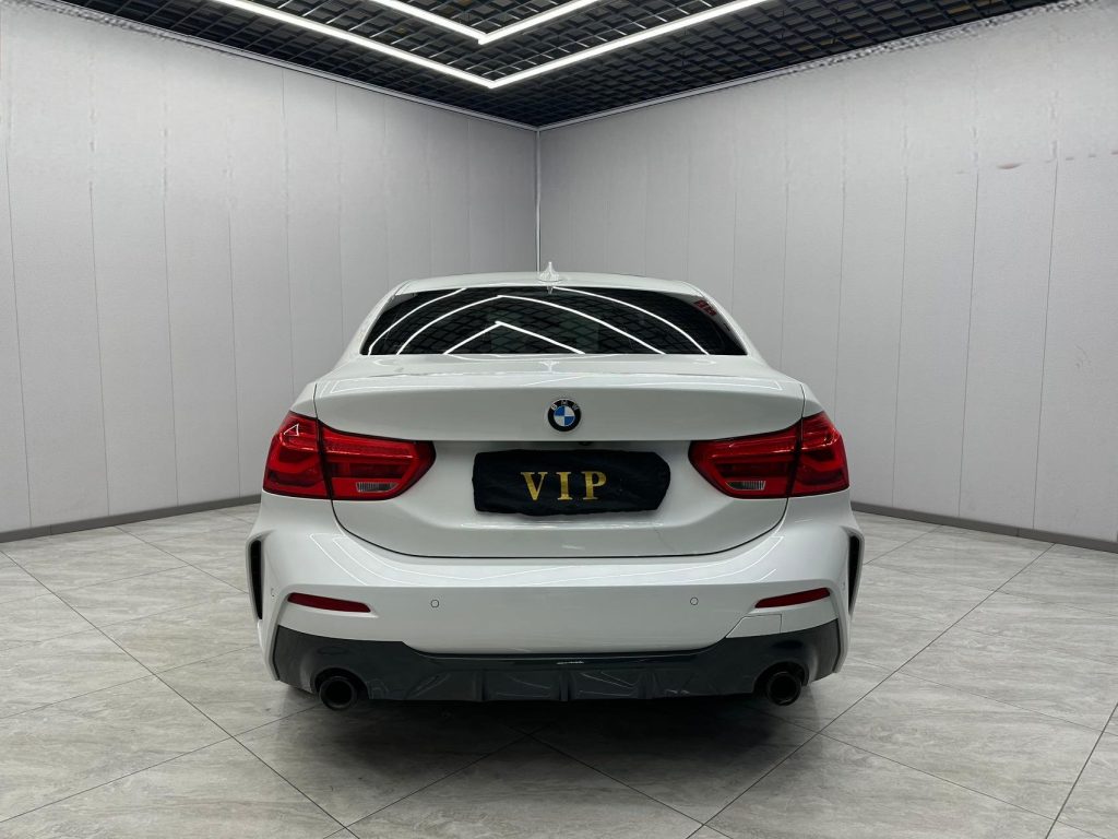 BMW 1 серии 2021 Facelift 120i M Sport Night Edition - Huishida Trading