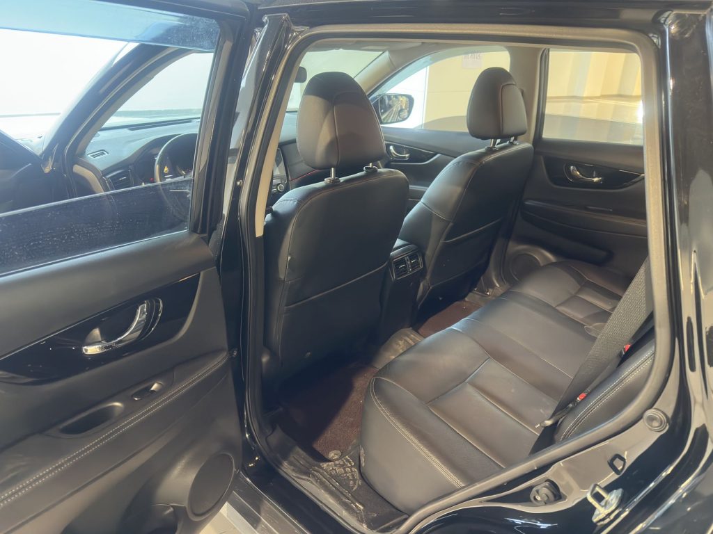 Nissan X-Trail 2022 года 2,0 л Передний привод Smart Connect Premium Edition - Huishida Trading