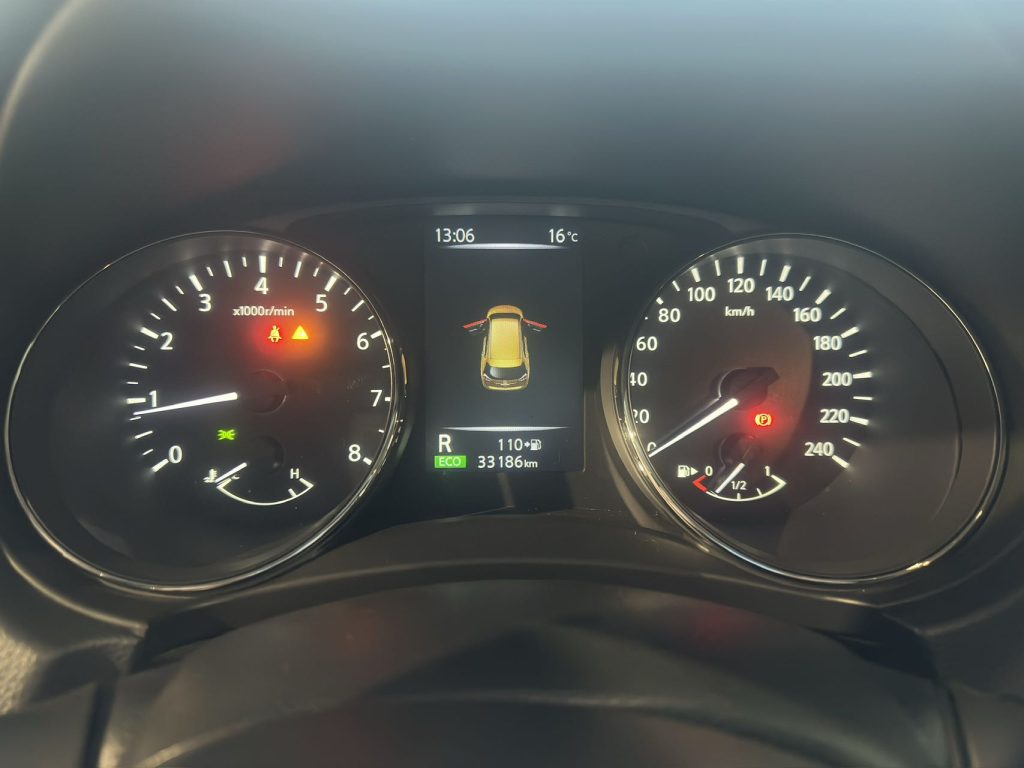 Nissan X-Trail 2022 года 2,0 л Передний привод Smart Connect Premium Edition - Huishida Trading