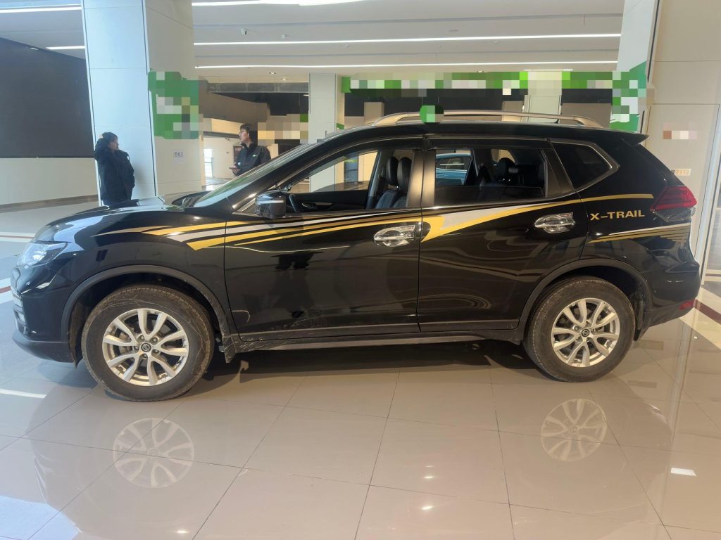 Nissan X-Trail 2022 года 2,0 л Передний привод Smart Connect Premium Edition - Huishida Trading