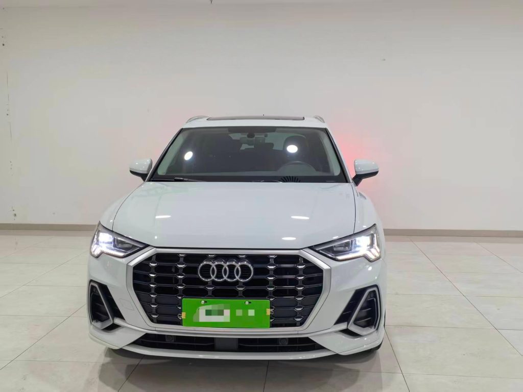 Audi Q3 2022 года 35 TFSI Sportline - Huishida Trading