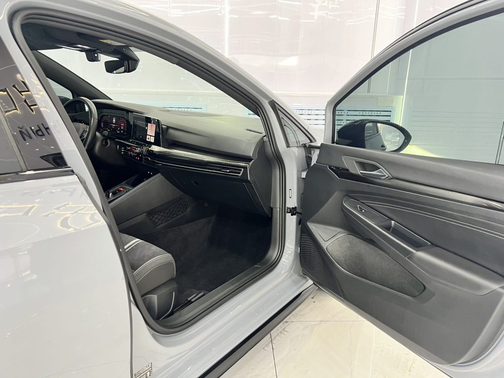 Golf 2021 280TSI DSG R-Line - Huishida Trading