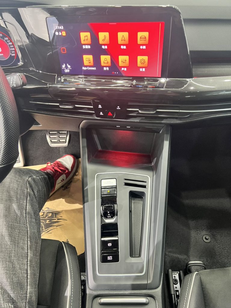 Golf 2021 280TSI DSG R-Line - Huishida Trading