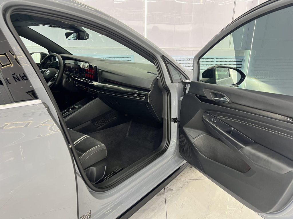 Golf 2021 280TSI DSG R-Line - Huishida Trading