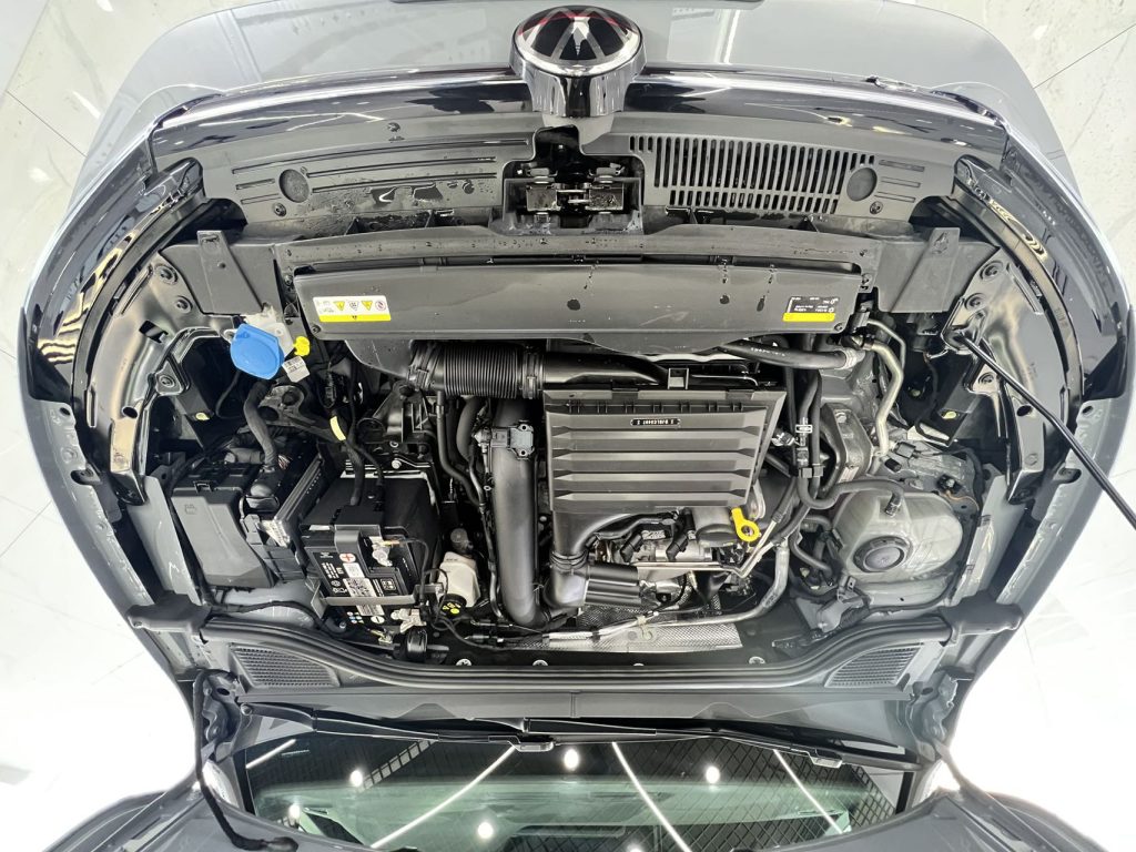 Golf 2021 280TSI DSG R-Line - Huishida Trading