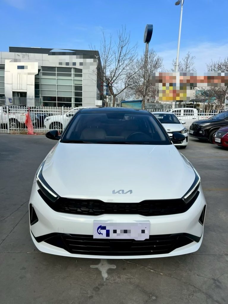 KIA K3 Модель 2023 года, 1,5 л, CVT, Luxury Edition - Huishida Trading