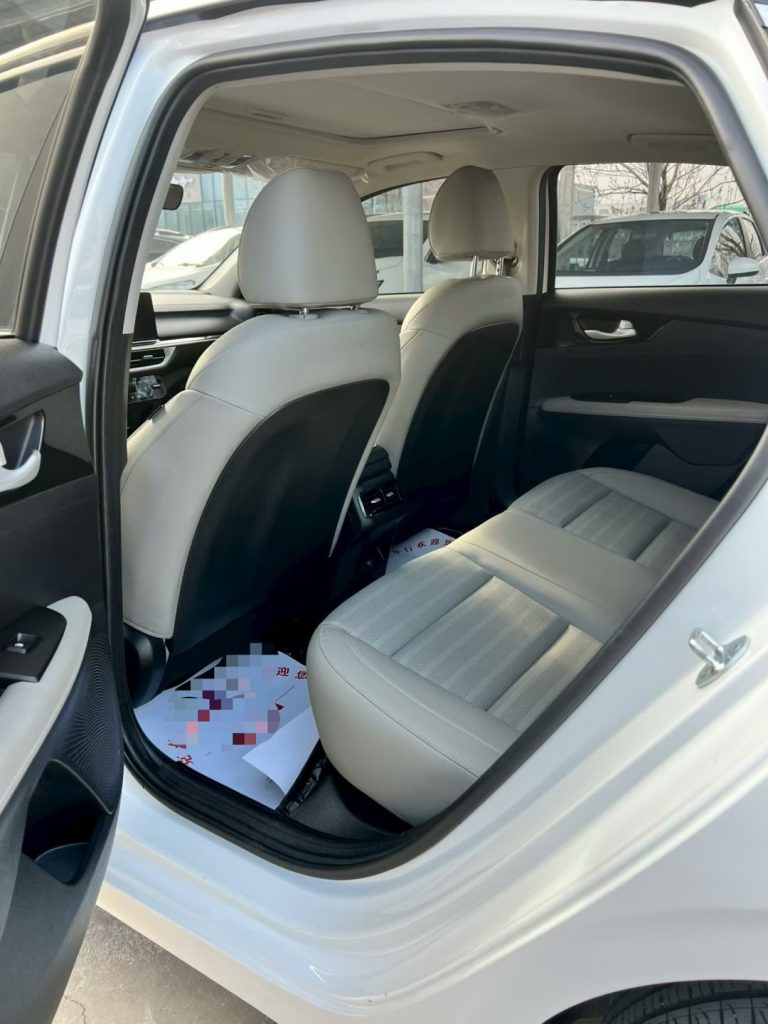 KIA K3 Модель 2023 года, 1,5 л, CVT, Luxury Edition - Huishida Trading