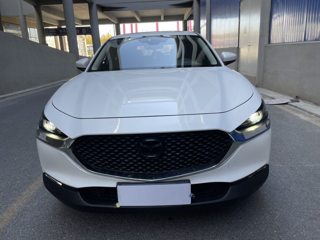 Mazda CX-30 2021 года 2,0 л Автоматическая коробка передач, комплектация Premium - Huishida Trading