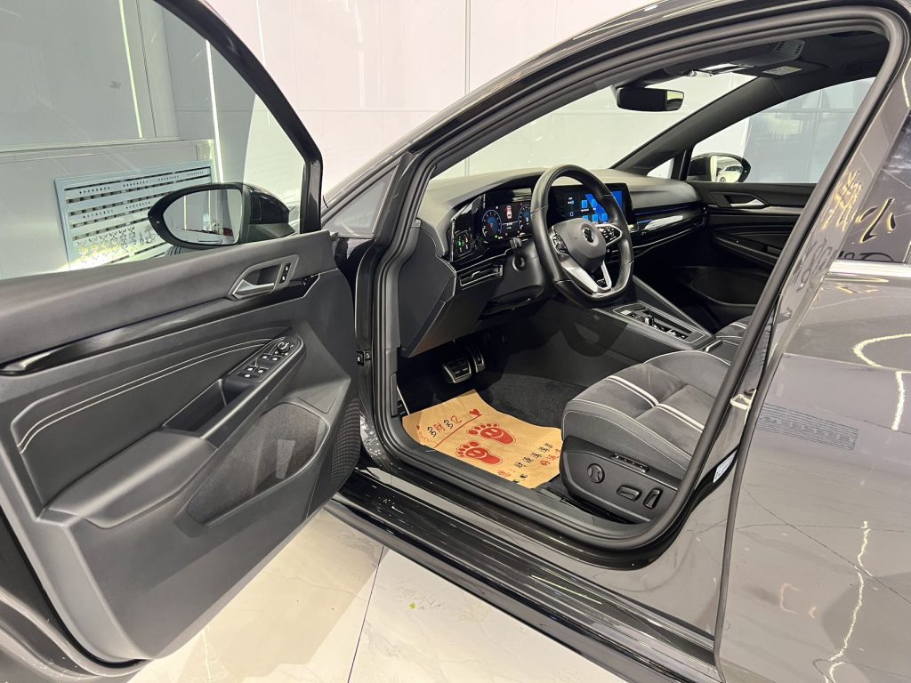 Volkswagen Golf 2021 280TSI DSG R-Line - Huishida Trading