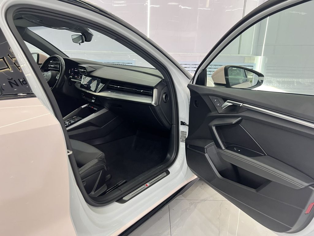 Audi A3 2021 Sportback 35 TFSI Sporty Style - Huishida Trading