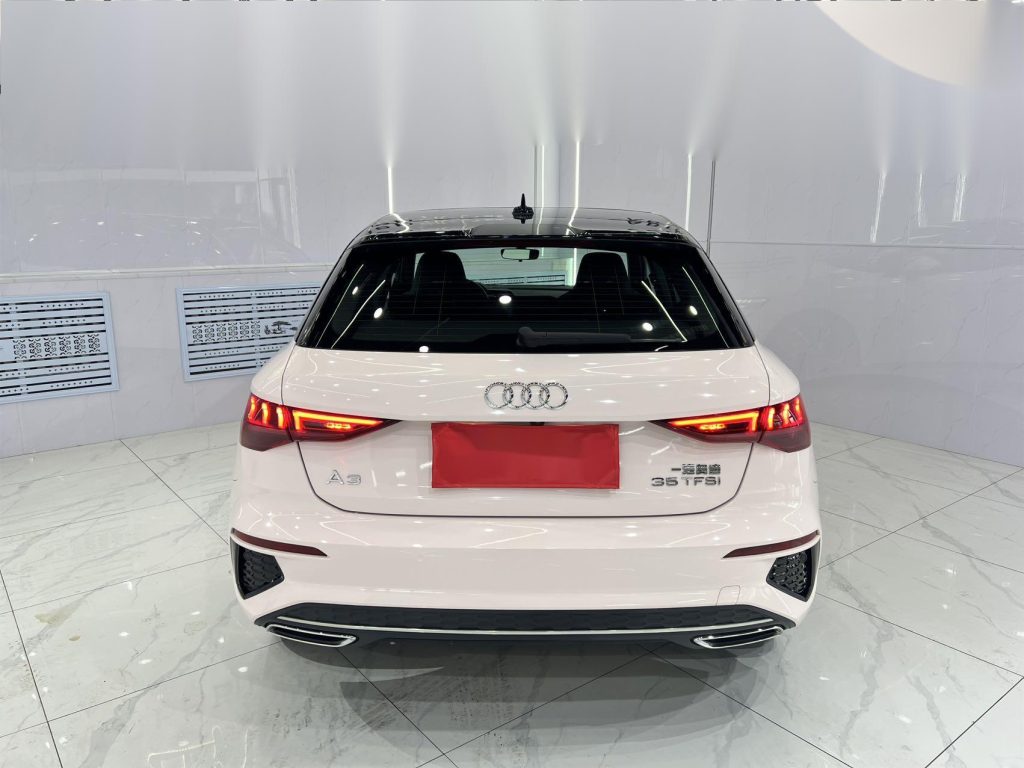 Audi A3 2021 Sportback 35 TFSI Sporty Style - Huishida Trading