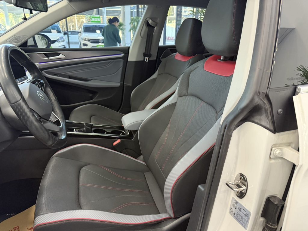 Volkswagen LAMANDO-L 2022 L 280TSI DSG Cool Edition - Huishida Trading