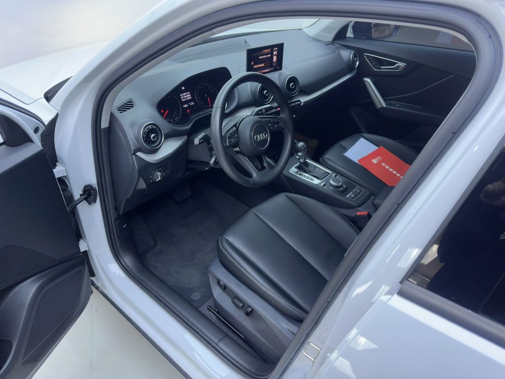 Audi Q2L 2021 года 35 TFSI Progressive Dynamic Edition - Huishida Trading