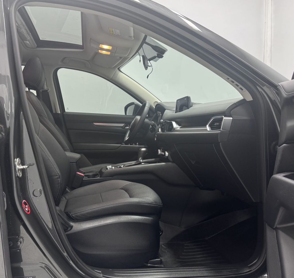 Mazda CX-5 Модель 2021 года, 2,0 л, автоматическая коробка передач, двухколесный привод, версия Smart Edition. - Huishida Trading