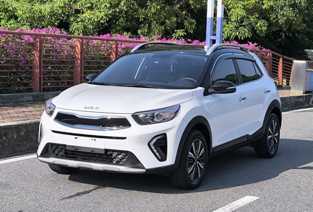 KIA KX1 Модель 2021 года, 1,4 л, CVT, версия с люком - Huishida Trading