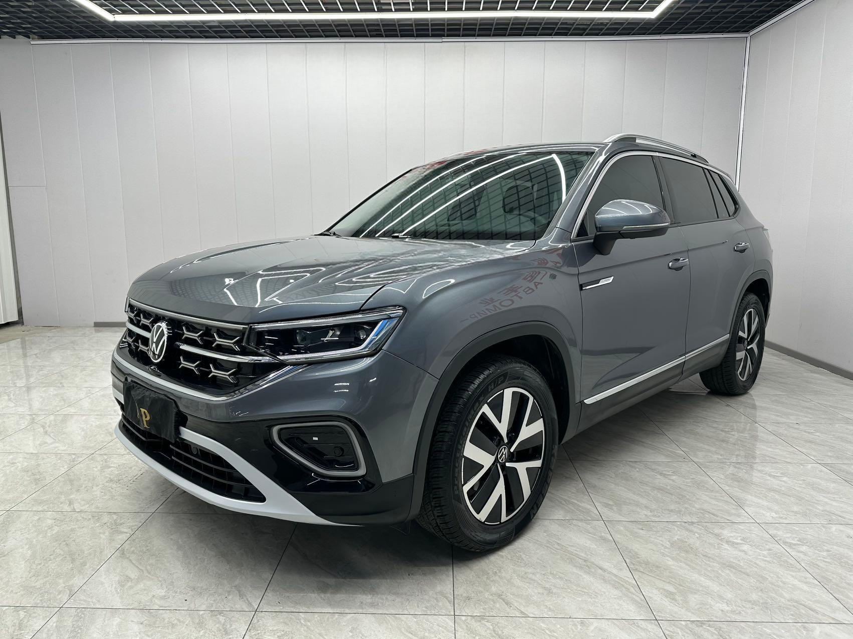Volkswagen TAYRON  2023 Модель 280TSI 2WD Luxury Plus Advanced Edition
