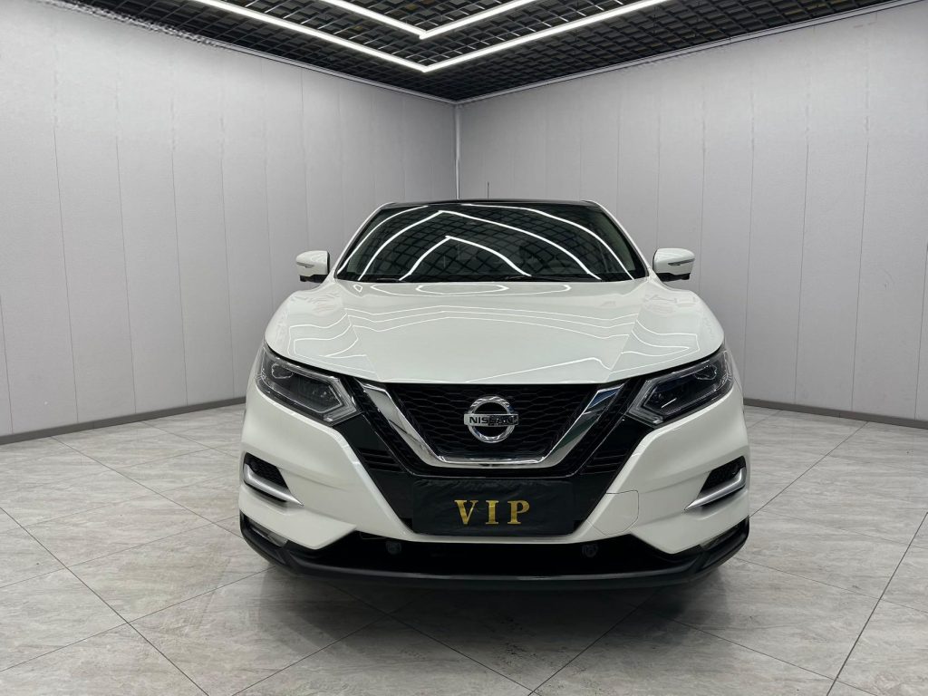 Nissan QASHQAI 2021 года 2,0 л CVT Luxury Edition - Huishida Trading