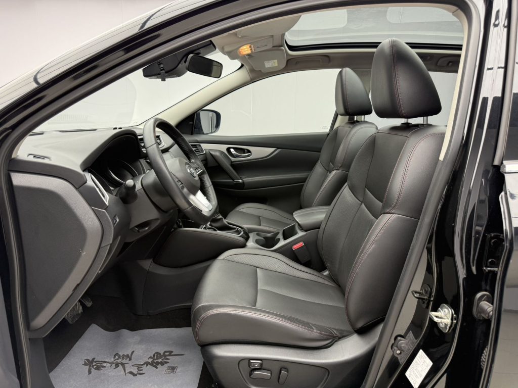 Qashqai Модель 2021 года, 2,0 л, CVT, Luxury Edition - Huishida Trading