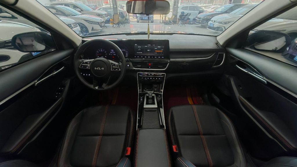 Kia KX3 2021 1,5 л CVT Trend Edition - Huishida Trading