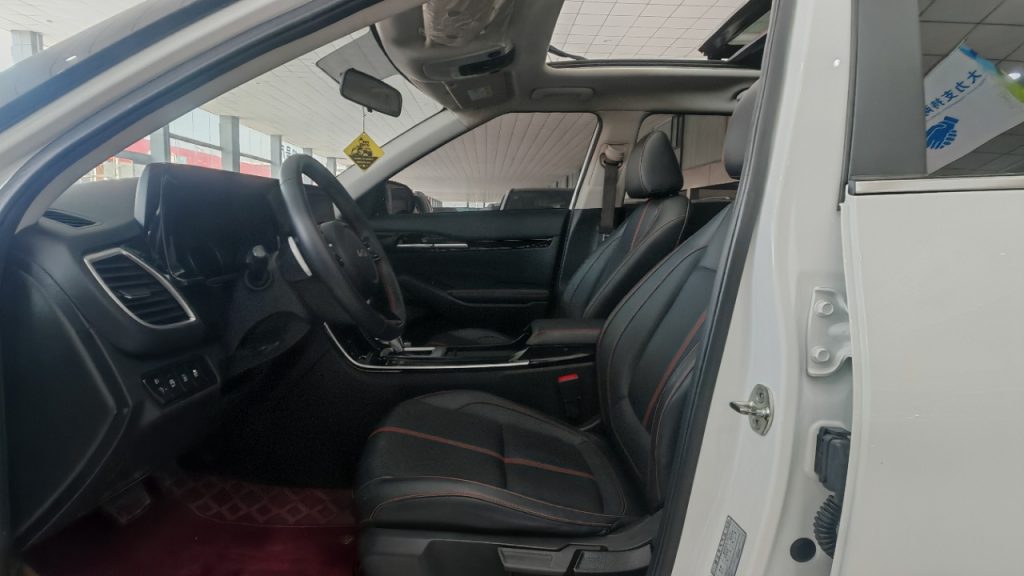 Kia KX3 2021 1,5 л CVT Trend Edition - Huishida Trading